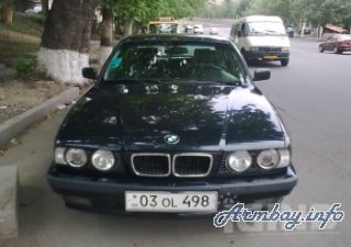 1995, BMW 520