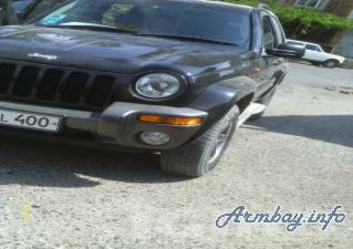 2004, Jeep Cherokee